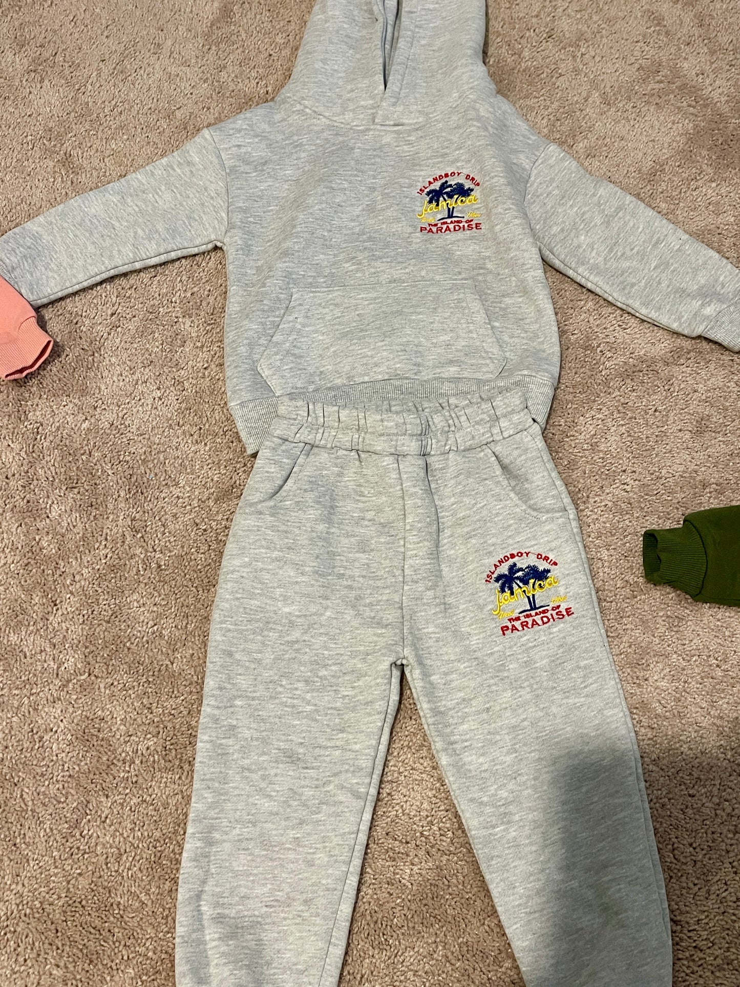 Kids jogger suit set