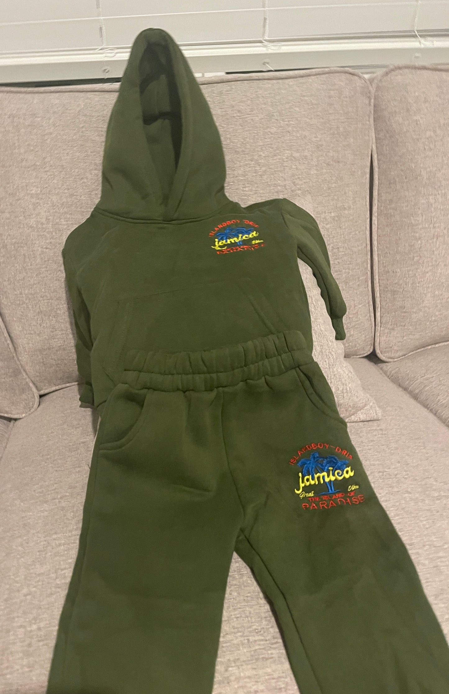 Kids jogger suit set